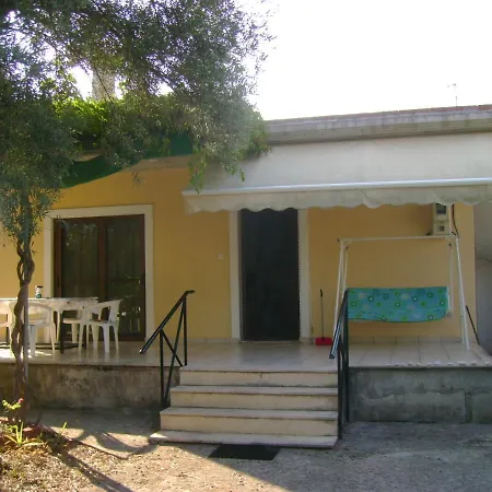 Feriehus Lefkas House With Garden
