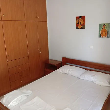 Lefkas House With Garden Σπίτι διακοπών Τσουκαλάδες