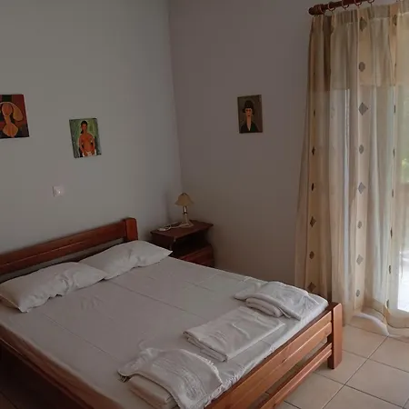 Lefkas House With Garden * Τσουκαλάδες