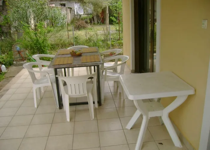 Dom wakacyjny Lefkas House With Garden *